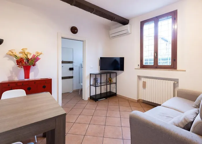 Valdonica, By Short Holidays