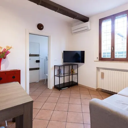 Valdonica, By Short Holidays