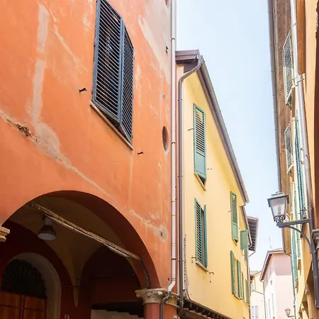 Valdonica, By Short Holidays アパート *